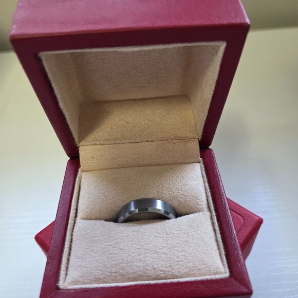 Tungsten Other - Men's Tungsten ring/wedding band, 6mm, size 10